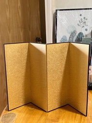 日式金色屏風 （每幅 25 x 10 cm)