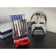 Playstation games holder PS5, PS4 for 7 games
