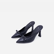 Nadia Mules