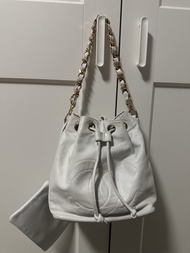 Chanel vintage 白色水桶包