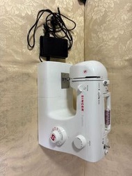 Singer Sewing Machine (Model: 2250)