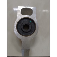 8J0199231 LOWER ARM BUSH (BIG) WITH BRACKET VOKSWAGEN PASSAT TIGUAN AUDI Q3