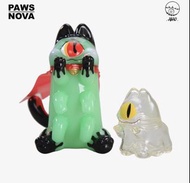 ABAO 夜光 貓貓蟲 PAWS NOVA  Dracula Kitty 搪膠公仔