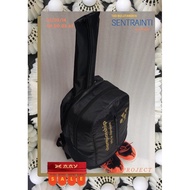 Int2 Free Aluminum foil Badminton Backpack Racket Bag G.K shuttlecock l Multifunctional Badminton Ra