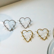 [ZANZAN ZANZAN] Spring Shape Metal Hollow Heart Earrings [EK15AL001]