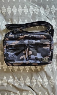 Head Porter Jungle tanker shoulder bag S blue camo