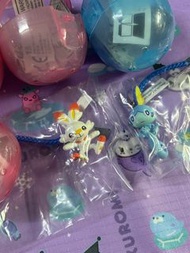 pokemon寵物小精靈  炎兔兒 淚眼蜥扭蛋