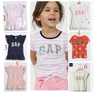 Gap T-shirt