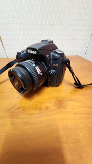 Nikkor AF 35mm F2D and Nikon D90 (in set)
