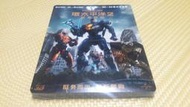 全新市售《環太平洋2起義時刻》3D+2D雙碟限定版藍光BD-傳訊公司貨