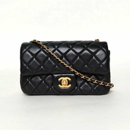 CHANEL CF口蓋包大Mini20黑色羊皮30開金扣金球調節扣肩帶肩背包