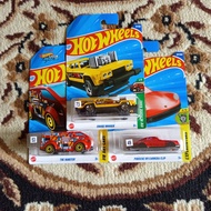 MERAH Package 3 Hot Wheels Porsche 911 Carrera + Red Vanster + Yellow Cruise
