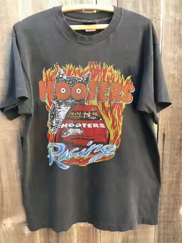 Retro Hooters Racing NASCAR T-shirt, Fan Gift Retro Commemorative T-shirt Daily Outdoor Men's and Wo