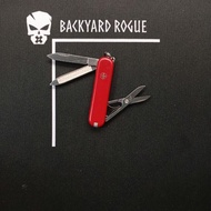 Victorinox Classic warna merah adv. UBS (Union Bank of Switzerland)