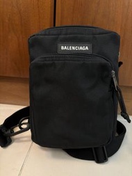 Balenciaga 斜背包/腰包