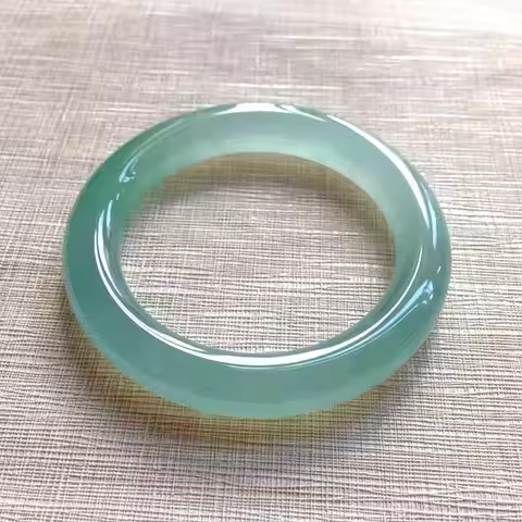 Ice seed light green round strip jade bracelet bangle bangles for women lake green style green float