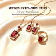 SET KEMAS Titanium Steel Green Zirconia Necklace Earrings Ring Subang Loket Wanita Anti Karat