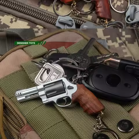 Gun Models Removable Solid Wood Handle M500 Revolver Alloy Assembly Toys Keychain 7.5cm Decoration C