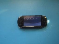 PSP 單主機一部  無附電池配件. 可讀卡 讀取操作功能良好