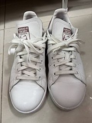 Adidas Stan Smith 白色運動鞋