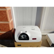 Second-Hand ASKS3330 HD Smart Office Home 3D Wireless Projection Screen wifi Short Throw Projector