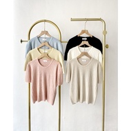 A2652 Women's Knit Top