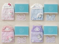 （包順豐）Sanrio Characters Baby 睡袋 浴袍 口水圍兜 三件套 禮盒 初生禮物 Hello Kitty Melody Kuromi 玉桂狗 布甸狗 PC狗 青蛙 水怪