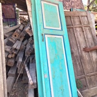 Pintu rumah kayu jati bekas