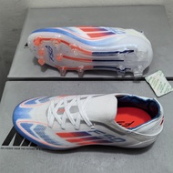 F50 Elite FG 30-35 Men s Outdoor Knitting Football Shoes Anti-Slip And Wear-Resistant Football boots