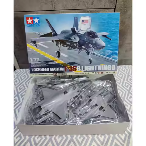 Tamiya 60793 1:72 Scale Lockheed F35 F35B F-35B Lightning II Fighter Aircraft Jet Plastic Assembly M