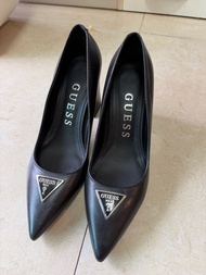 Guess 黑色高跟鞋