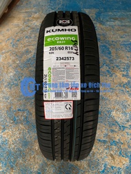 Lốp Kumho 205/60R16 ES31