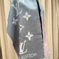 LV超級美的雙面漸層百分百cashmere圍巾/披肩