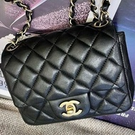 香奈兒CHANEL 黑金羊皮方胖子鏈條包