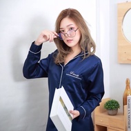 ชุดนอนผ้าซาตินพรีเมี่ยม ชุดนอนผู้หญิง ฟรีไซต์ แบบกระโปรง สีกรม ส่งฟรี  ผ้านิ่ม หลับสบาย คุณภาพดี ไม่