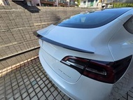 (2025現貨) Tesla Model 3 Carbon Fiber Spoiler 碳纖維尾翼 (2017-2024)