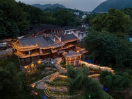 Tusi Xuanfu (Furong Town Waterfall Store)