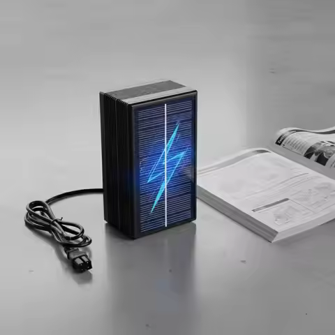 Solar EV Charger for Electric Car 12V 24V Dual Battery Charging and Repair Solution for Road Trips S