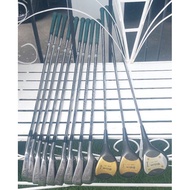 Golf Club Set.- Wilson Chicago