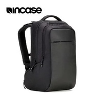 incase - ICON Triple Black Backpack (電腦背包)