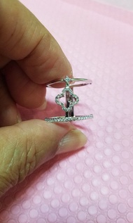 ⚀⚂ 全新 幼邊小皓石 雙層工字款 四葉草18mm 介子