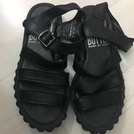 Tokyo bopper sandal