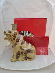 絕版Suntory Royal 12 生肖威仕忌1998虎年 威士忌余市竹鶴響12,17,21,山崎10,18年必看