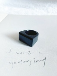 天然和田玉 墨玉馬鞍戒指 港碼14