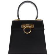 Salvatore Ferragamo Ferragamo Gancini 手袋 BX-212193，小牛皮，黑色，托特包，翻蓋，女士 [二手]