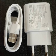 Charger Samsung Galaxy C9 Pro / A3 2017 A320 / A5 2017 A520 Type C