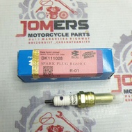 DK111028 Dominar 400 - UG / NS200 / RS200 / R220 Spark Plug ( Side )