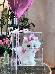 Disney貓兒歷險記Marie 造型永生繡球花  (❌仿真花  ❌假花) 由真花製作而成 永生花 保鮮花 不會凋謝的鮮花   滿$200包郵 店內還有大量畢業花/畢業公仔 任何卡通人物畢業公仔/畢業
