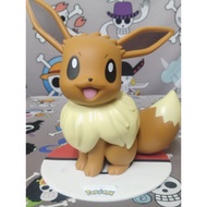 POKEMON EEVEE FIGURE
