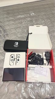 任天堂 Switch OLED版 有Mon 貼有保護套全 齊配件